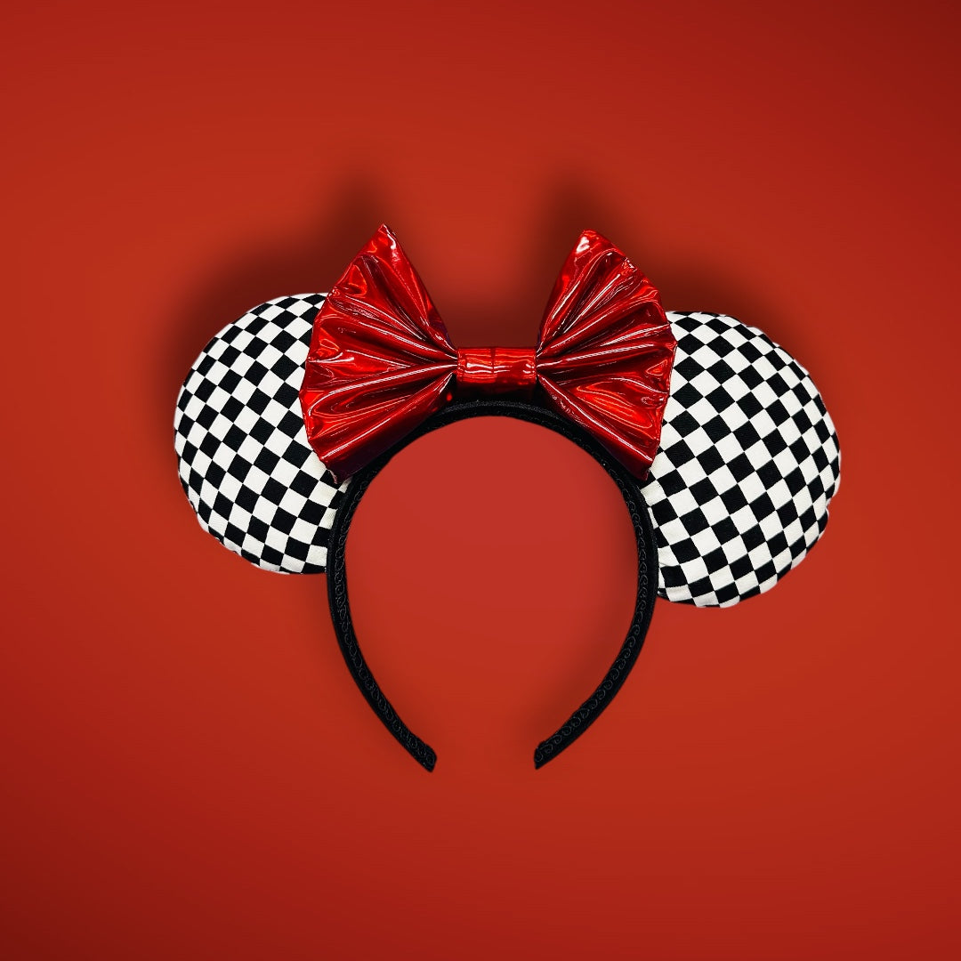 Racer with Bow