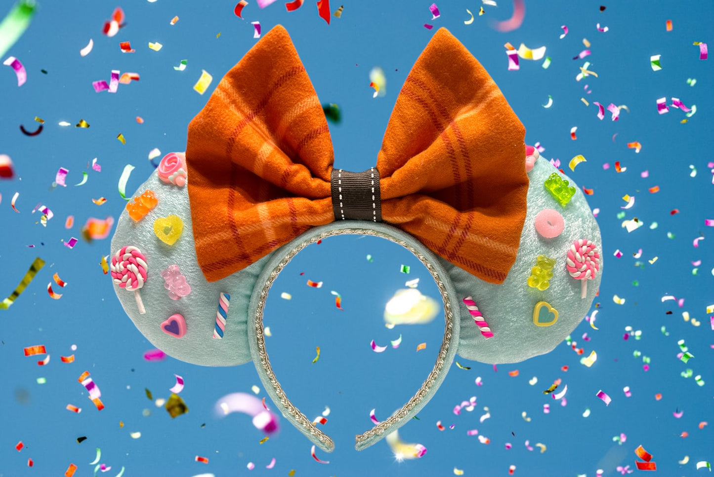 He Wrecks She Races Ears